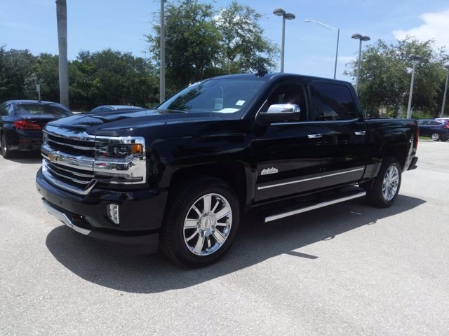 Pre-Owned 2018 Chevrolet Silverado 1500 High Country